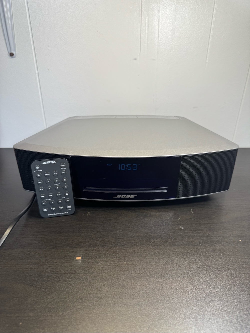 Bose Wave Music System IV CD Player / AM/FM Radio / Platinum / Remote